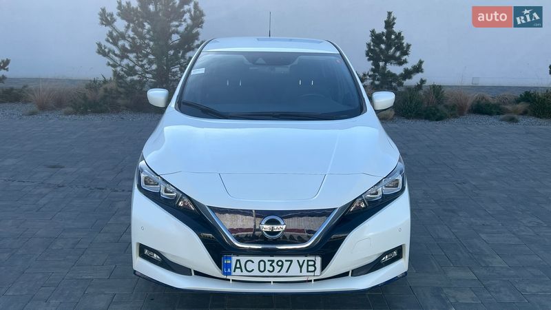 Хетчбек Nissan Leaf 2019 в Луцьку