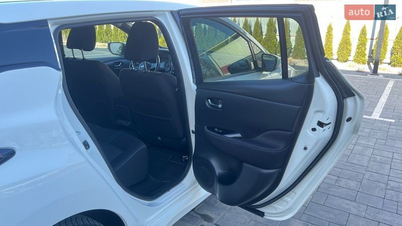 Хетчбек Nissan Leaf 2019 в Луцьку