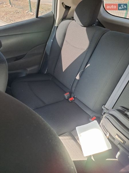 Хетчбек Nissan Leaf 2014 в Надвірній