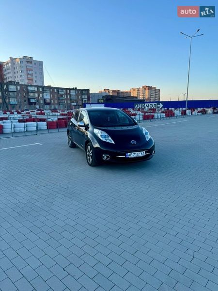 Хетчбек Nissan Leaf 2013 в Вінниці