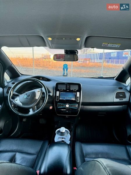 Хетчбек Nissan Leaf 2013 в Вінниці