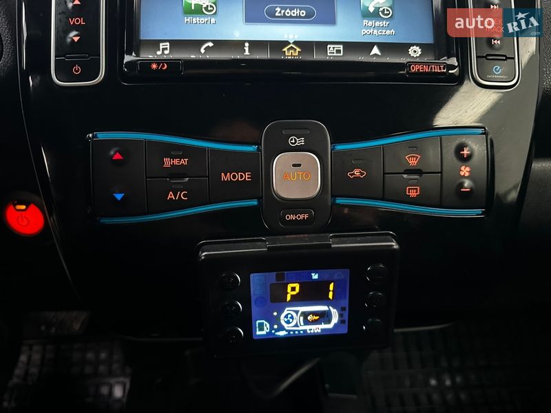 Хетчбек Nissan Leaf 2016 в Луцьку