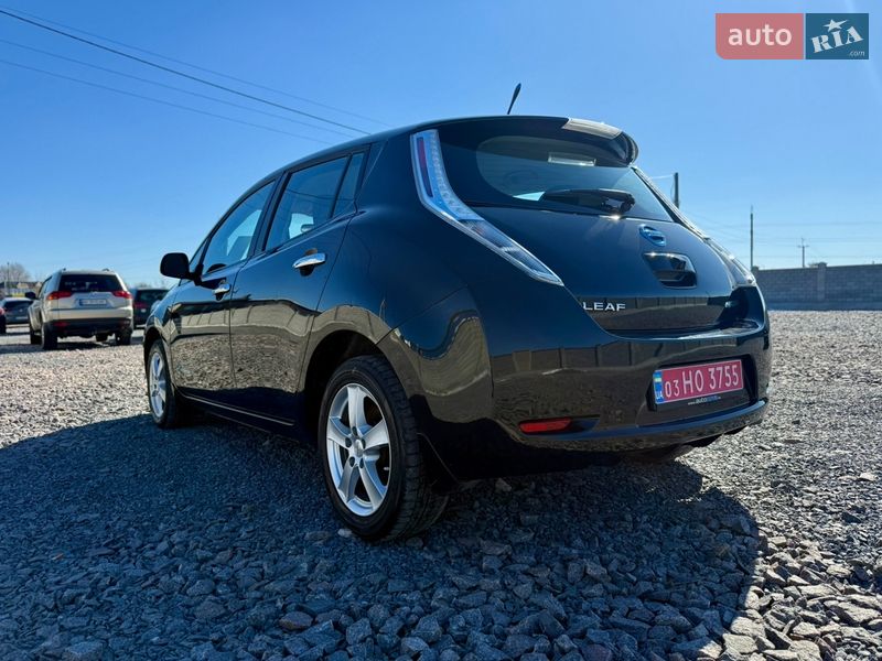 Хетчбек Nissan Leaf 2014 в Рівному