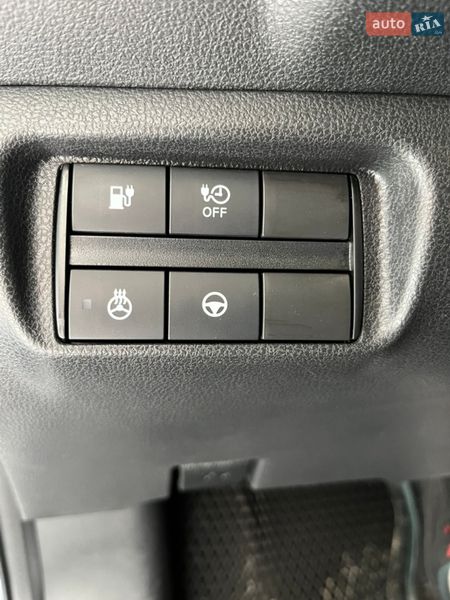 Хэтчбек Nissan Leaf 2018 в Тернополе