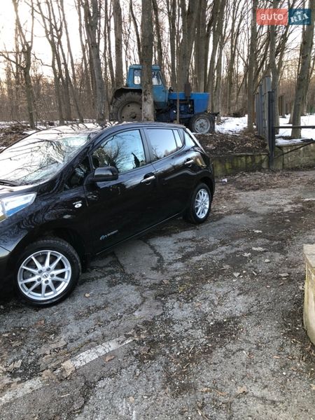 Хетчбек Nissan Leaf 2016 в Тернополі