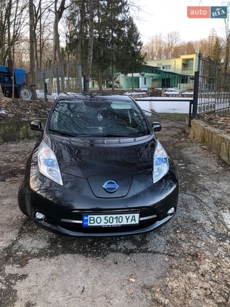 Хетчбек Nissan Leaf 2016 в Тернополі