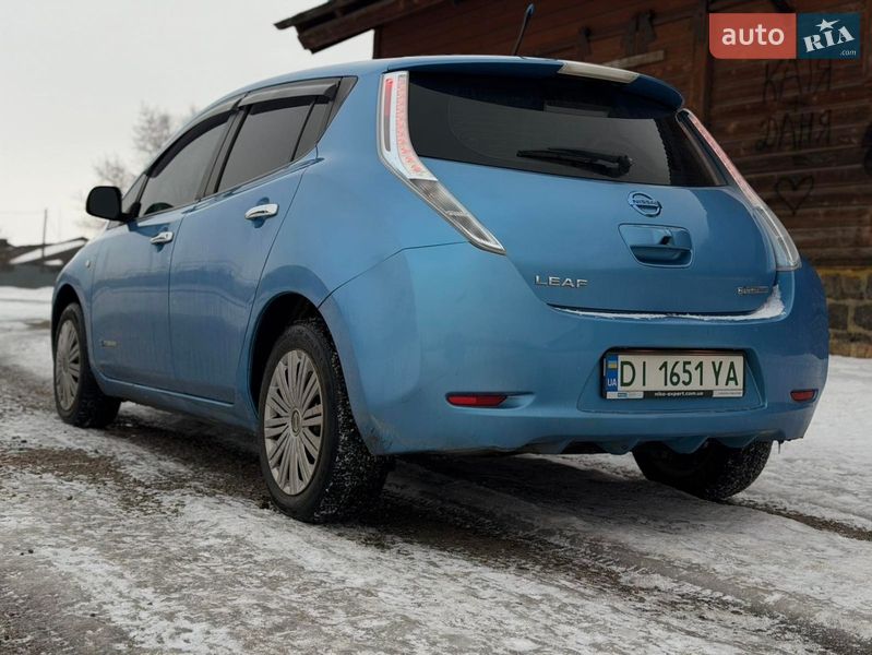Хэтчбек Nissan Leaf 2014 в Любаре