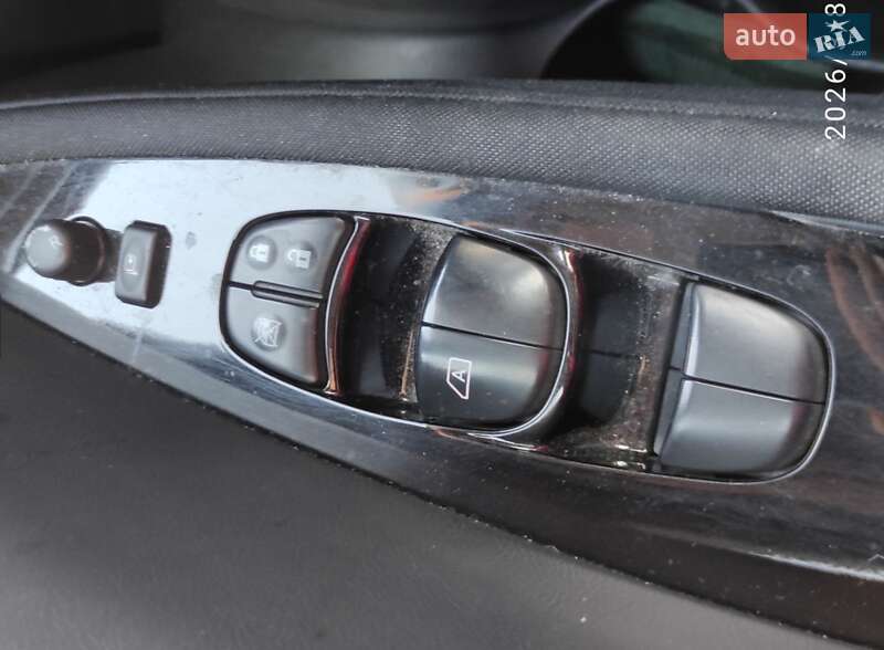 Хетчбек Nissan Leaf 2018 в Києві