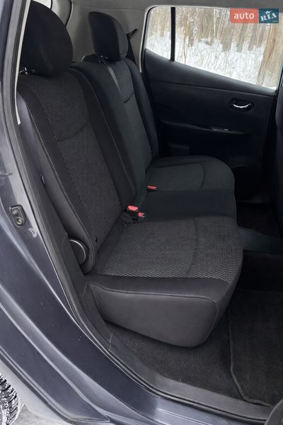 Хетчбек Nissan Leaf 2013 в Чернігові