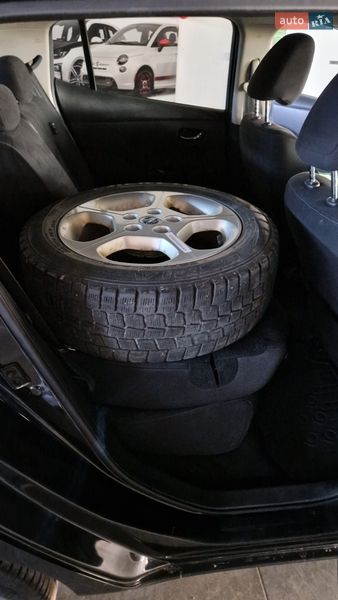 Хетчбек Nissan Leaf 2014 в Вінниці