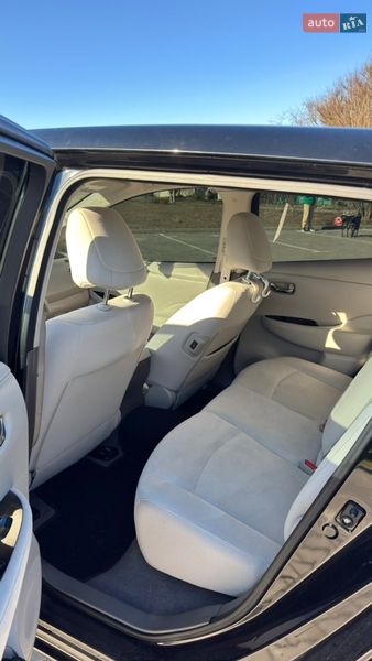 Хетчбек Nissan Leaf 2014 в Одесі