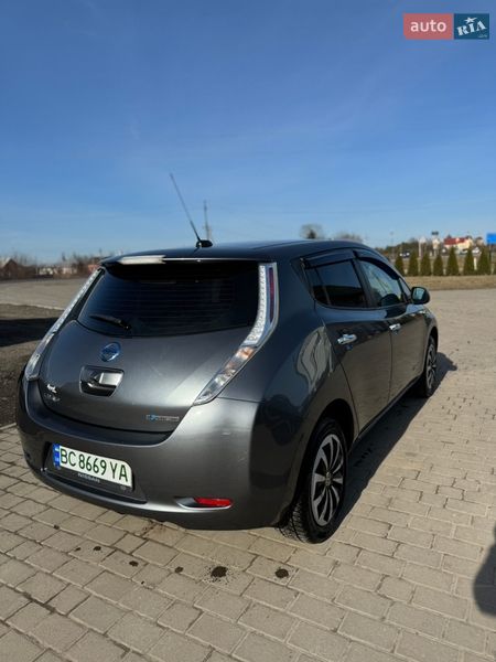 Хетчбек Nissan Leaf 2014 в Львові