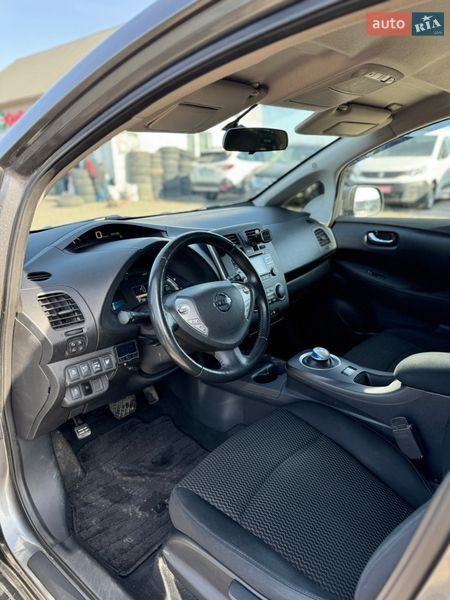 Хетчбек Nissan Leaf 2014 в Львові