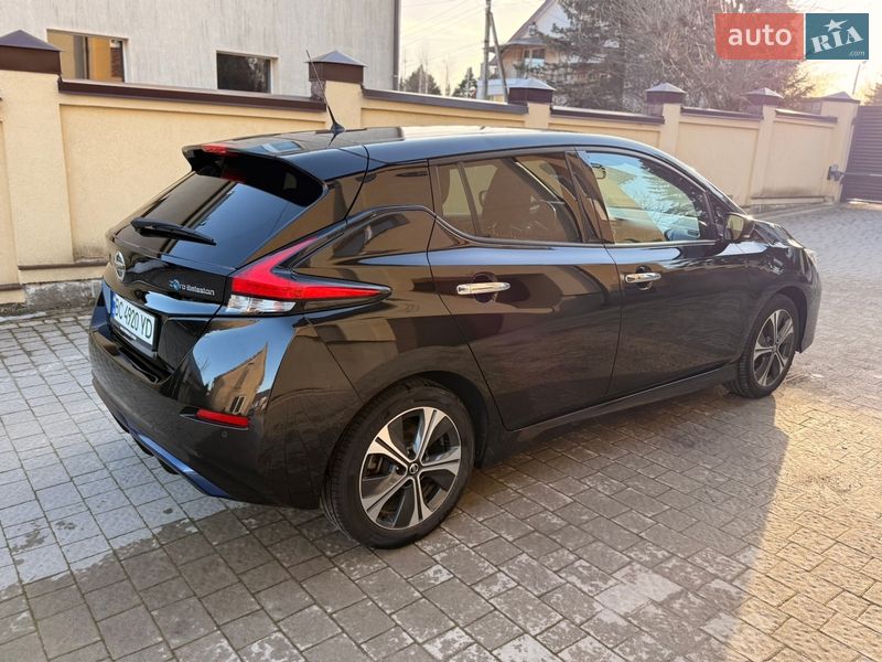 Хэтчбек Nissan Leaf 2020 в Львове