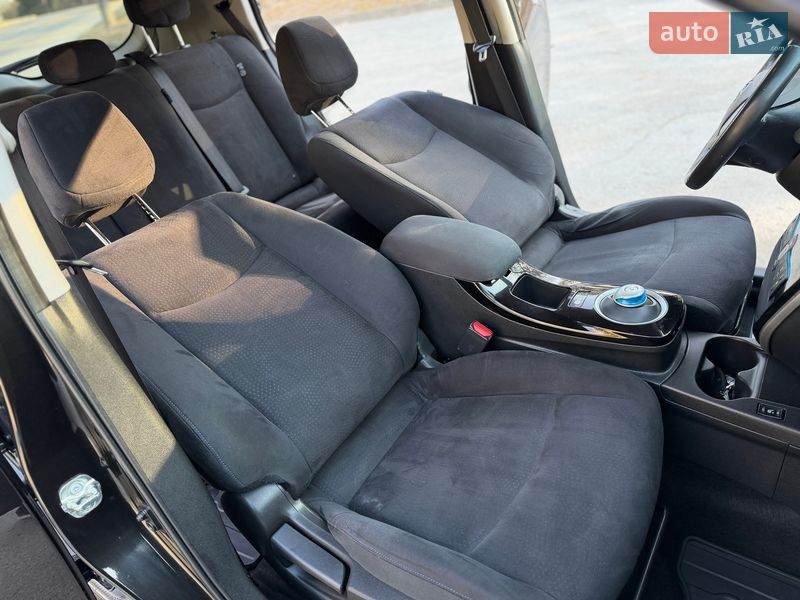 Хэтчбек Nissan Leaf 2017 в Трускавце