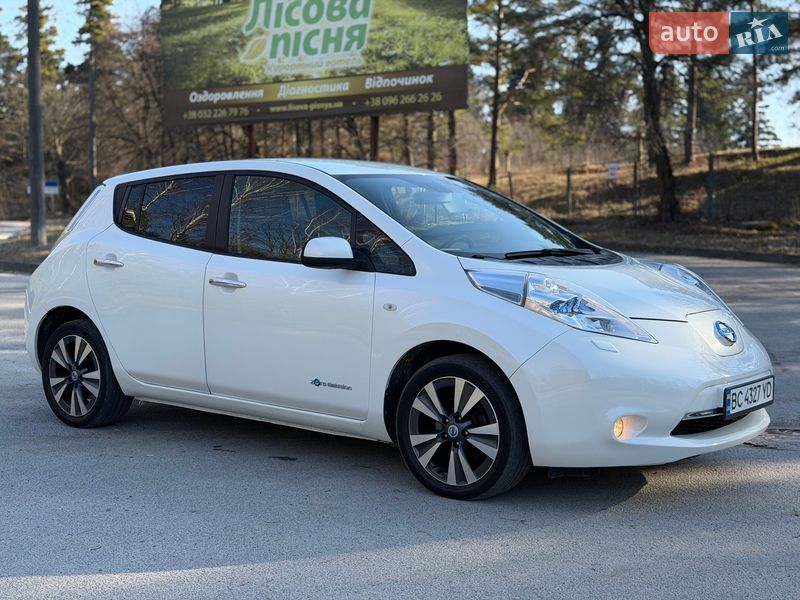 Хетчбек Nissan Leaf 2013 в Трускавці