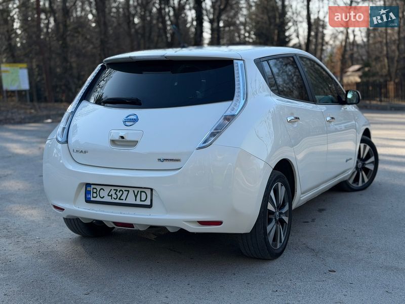 Хетчбек Nissan Leaf 2013 в Трускавці