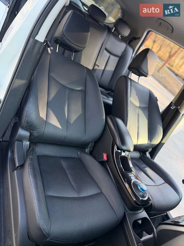 Хетчбек Nissan Leaf 2013 в Трускавці