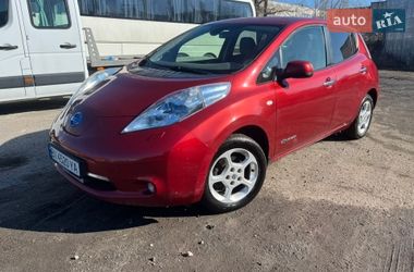 Хетчбек Nissan Leaf 2012 в Полтаві