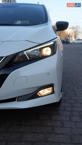 Хэтчбек Nissan Leaf 2018 в Львове