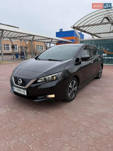 Хэтчбек Nissan Leaf 2018 в Полтаве