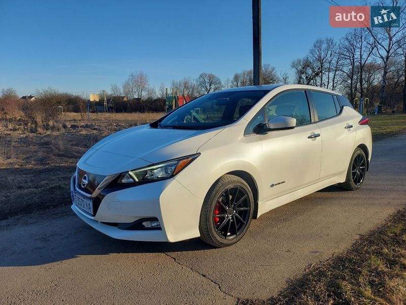 Хэтчбек Nissan Leaf 2018 в Ивано-Франковске