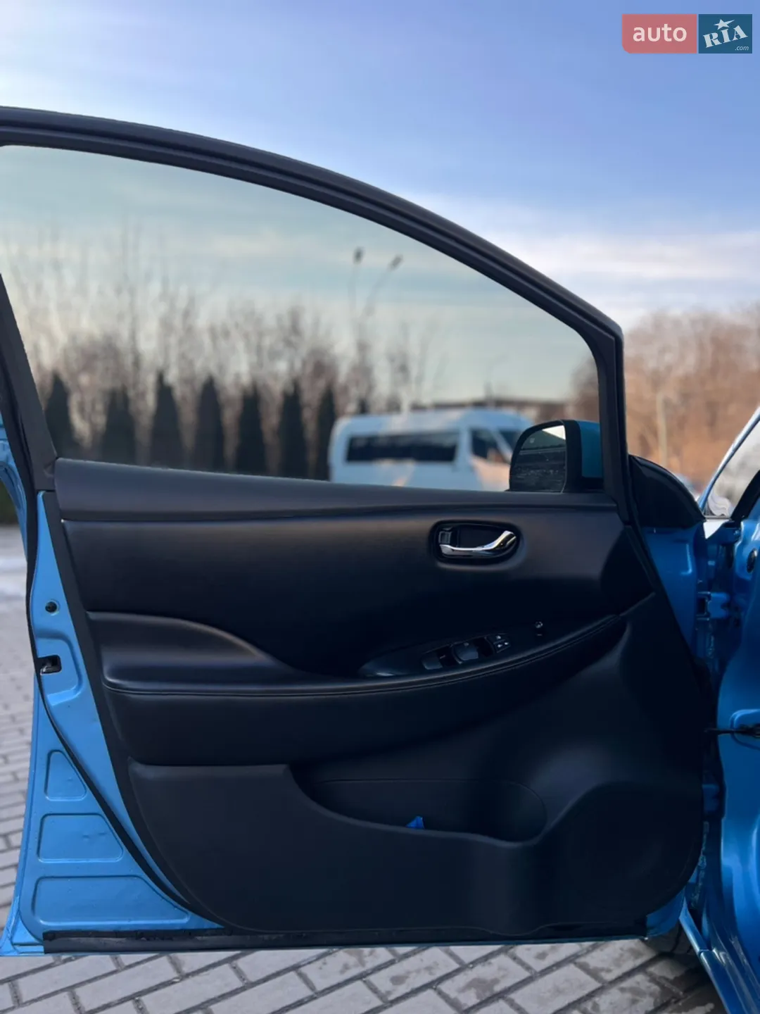 2013 Nissan Leaf - мініатюра 8