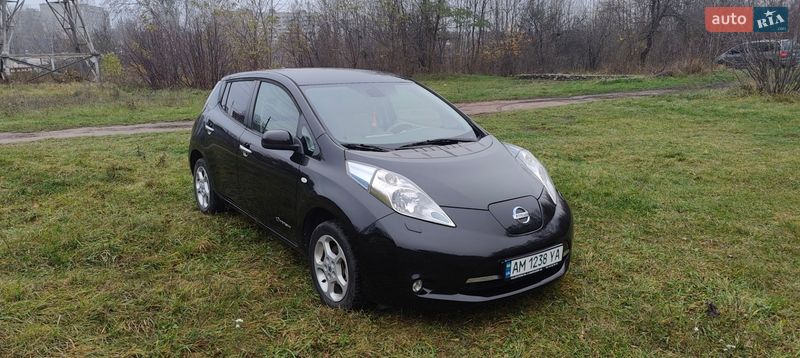 Хэтчбек Nissan Leaf 2014 в Житомире