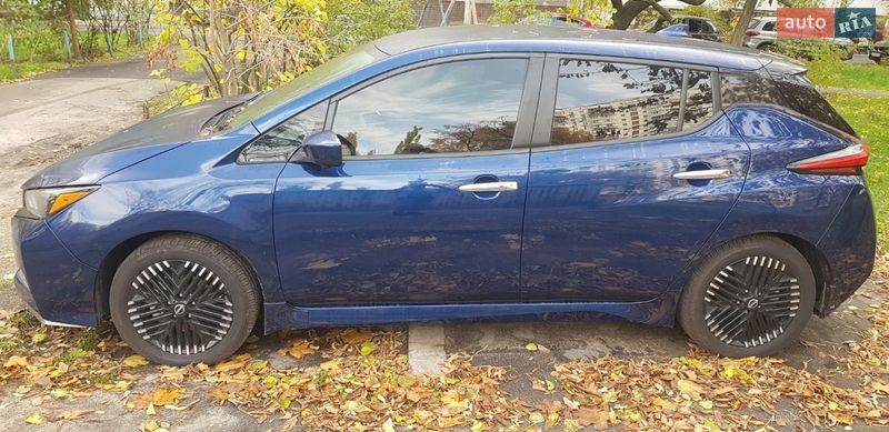 Хетчбек Nissan Leaf 2022 в Києві фото 4 Хетчбек Nissan Leaf 2022 в Києві