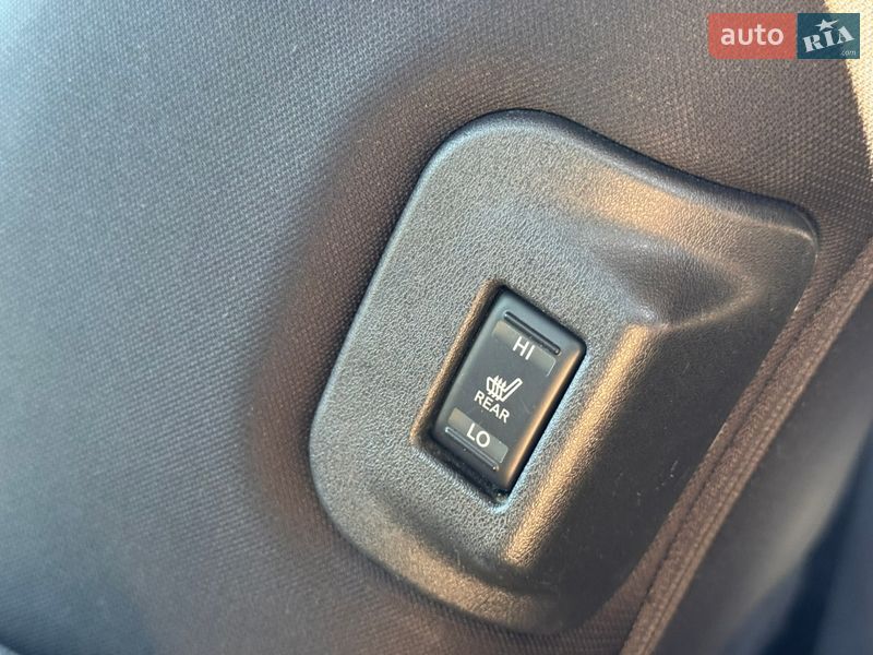 Хэтчбек Nissan Leaf 2014 в Виннице