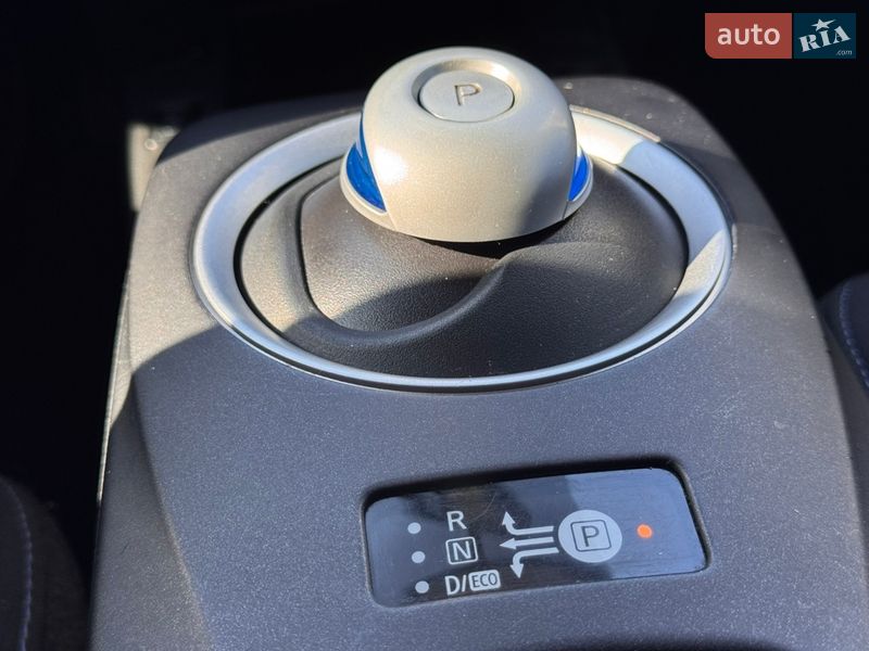 Хэтчбек Nissan Leaf 2014 в Виннице