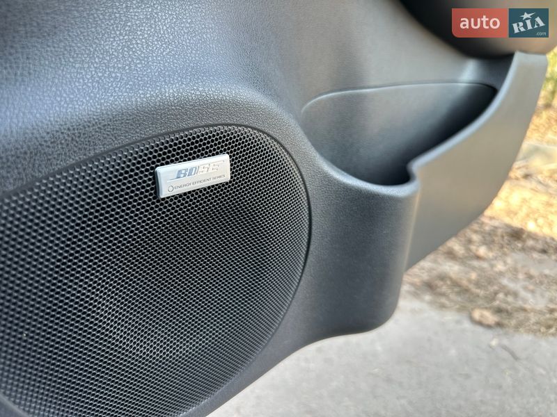 Хэтчбек Nissan Leaf 2013 в Ровно