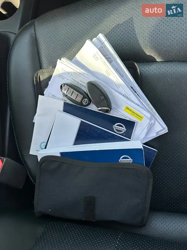 Хэтчбек Nissan Leaf 2013 в Ровно документ