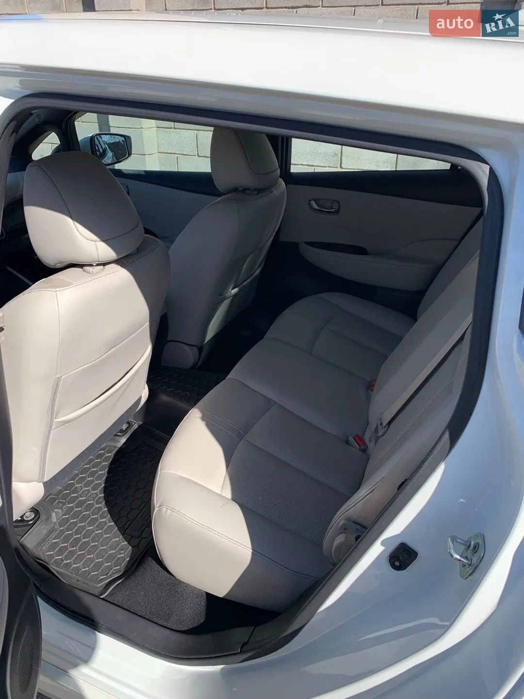 2019 Nissan Leaf - мініатюра 6