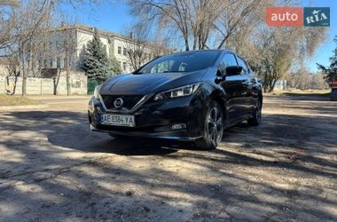Хетчбек Nissan Leaf 2019 в Кам'янському