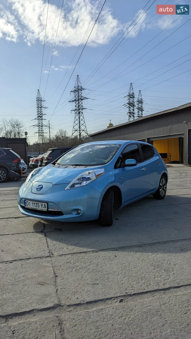 2015 Nissan Leaf - мініатюра 2