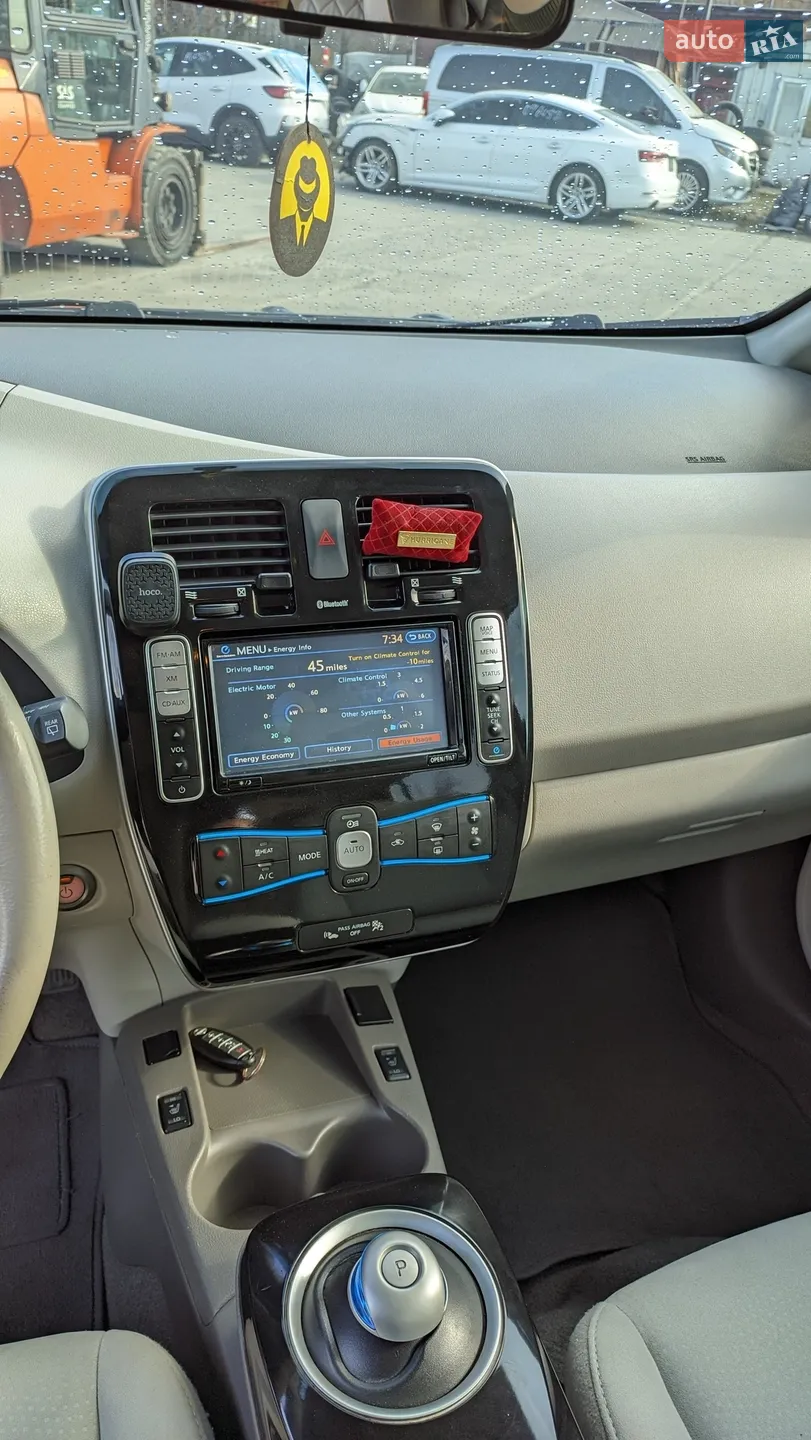 2015 Nissan Leaf - мініатюра 16