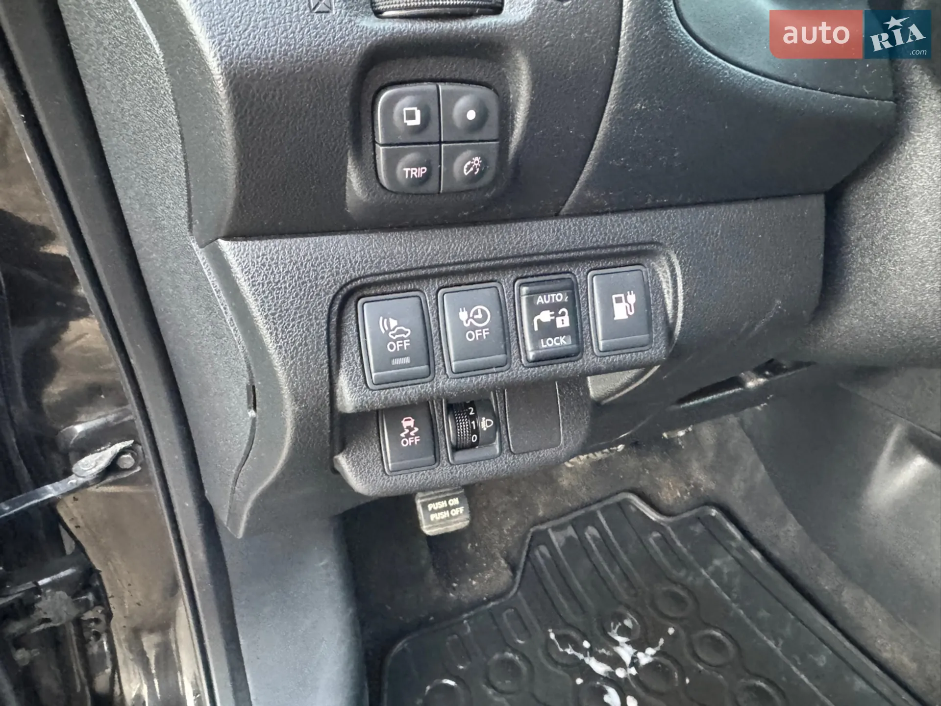 2016 Nissan Leaf - мініатюра 12