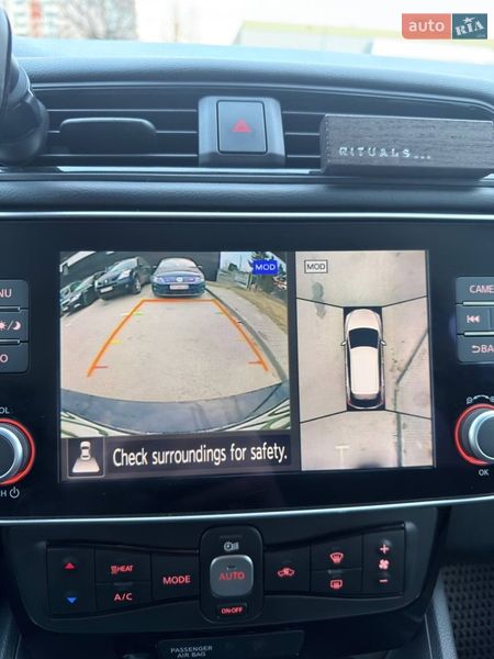 Хэтчбек Nissan Leaf 2021 в Львове