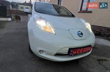 Хэтчбек Nissan Leaf 2012 в Львове