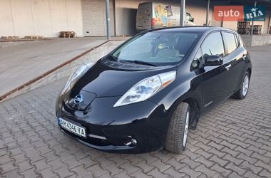 Хэтчбек Nissan Leaf 2015 в Житомире