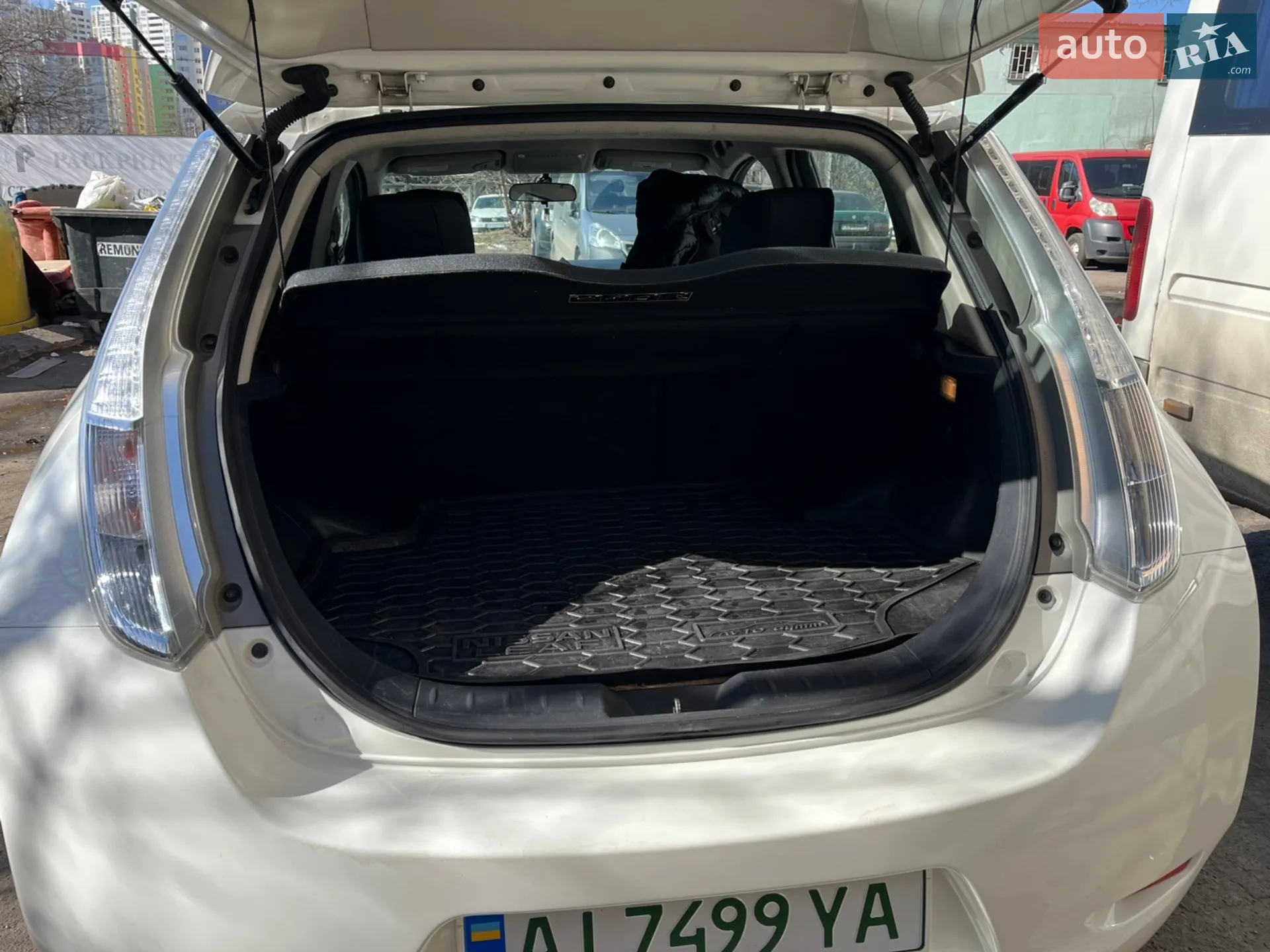 2017 Nissan Leaf - мініатюра 3