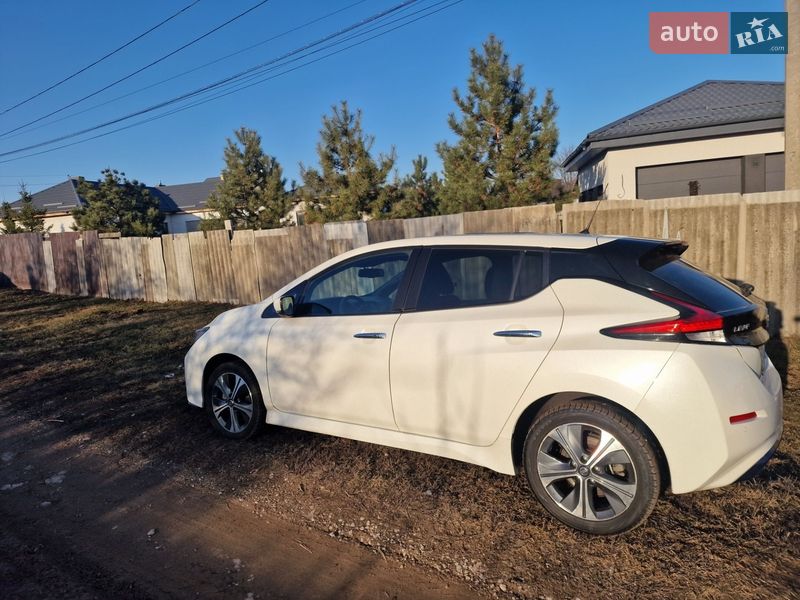 Хетчбек Nissan Leaf 2020 в Харкові фото 3 Хетчбек Nissan Leaf 2020 в Харкові