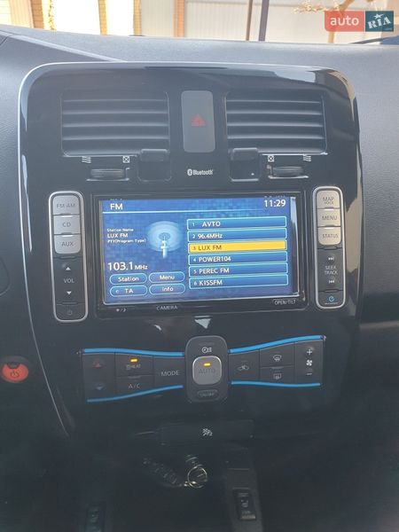 Хетчбек Nissan Leaf 2014 в Горі