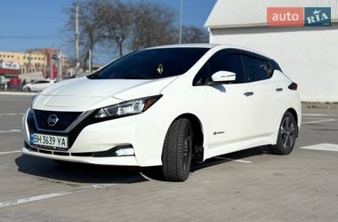 Хетчбек Nissan Leaf 2018 в Одесі
