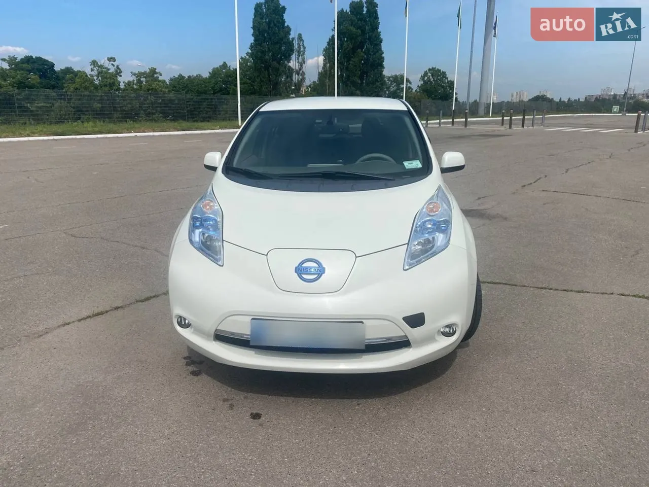 2011 Nissan Leaf - мініатюра 27