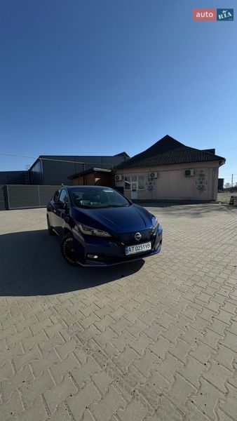 Хэтчбек Nissan Leaf 2024 в Ивано-Франковске