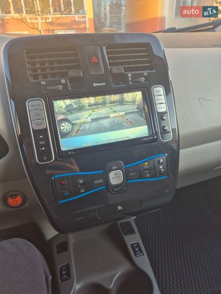 Хетчбек Nissan Leaf 2012 в Харкові