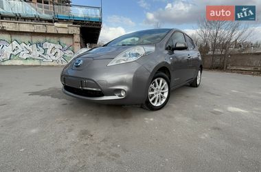 Хэтчбек Nissan Leaf 2013 в Днепре