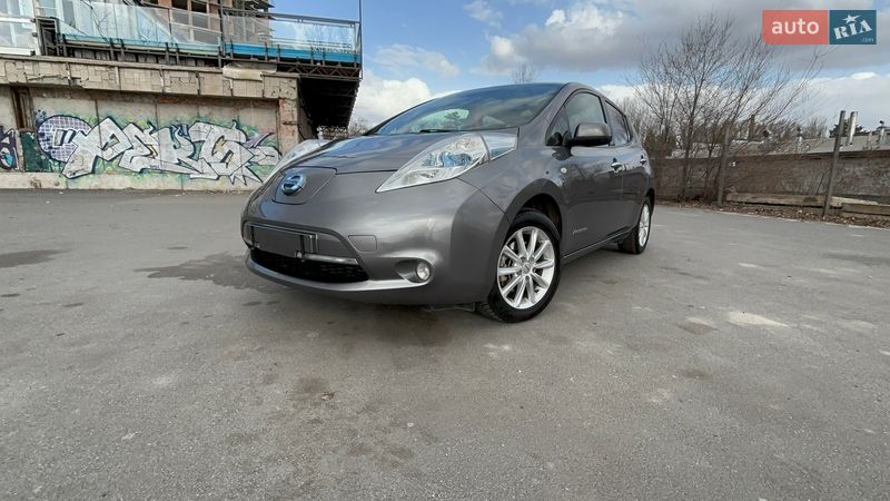 Nissan Leaf 2013